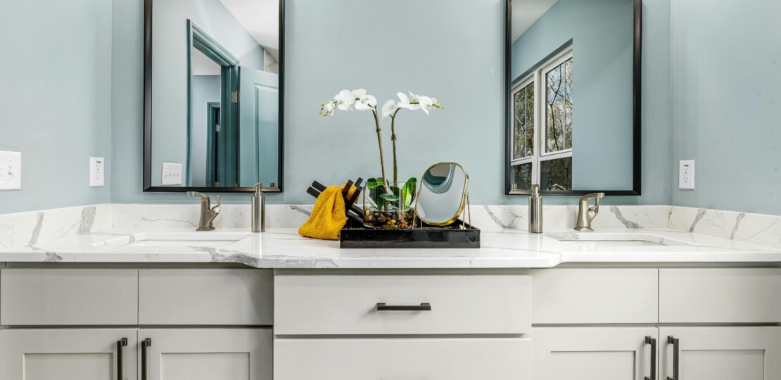 right vanity height
